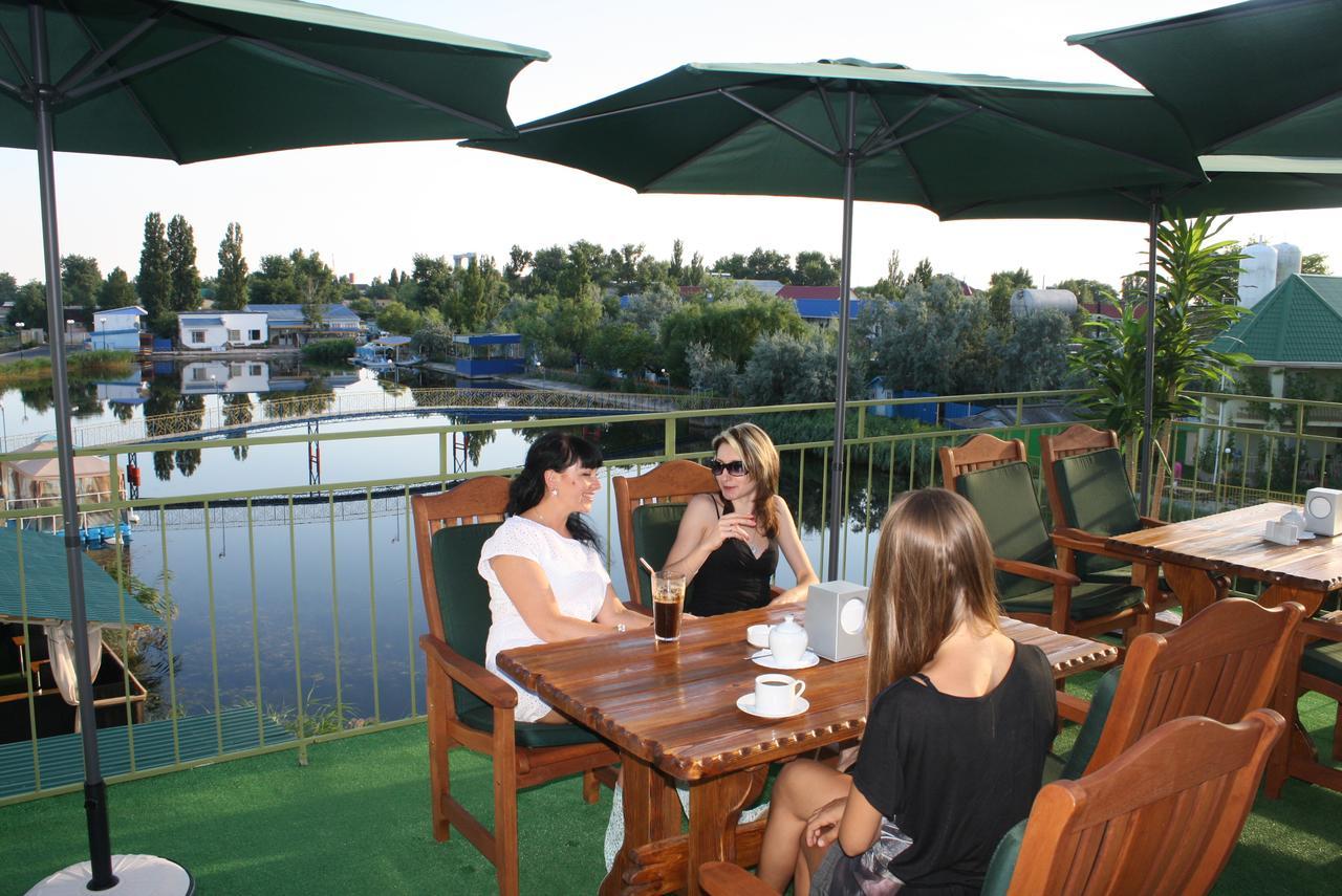 Green Hotel-Club Zatoka Exterior foto